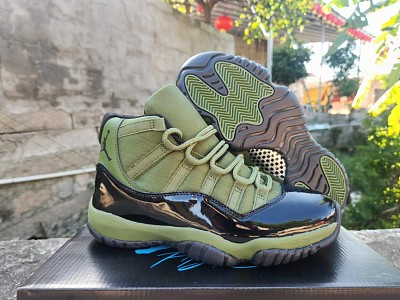 Men Jordan 11-307