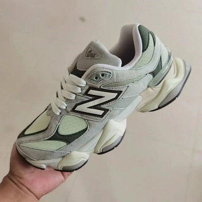 NB Shoes 9060-028