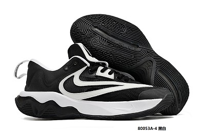 Giannis Antetokounmpo Young-004