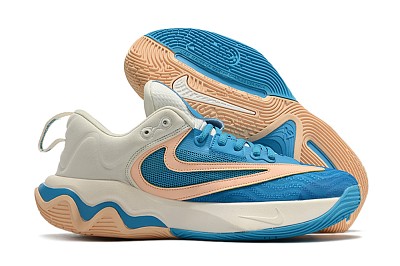 Giannis Antetokounmpo-005