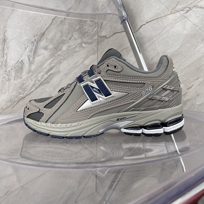 NB Shoes 1906-005