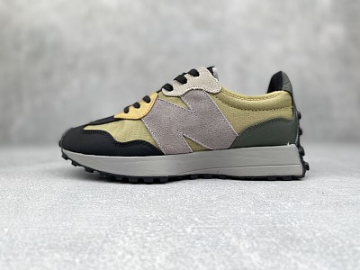 NB Shoes 327-017