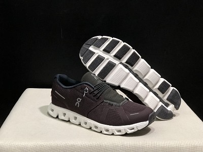 On Cloud Shoes-016