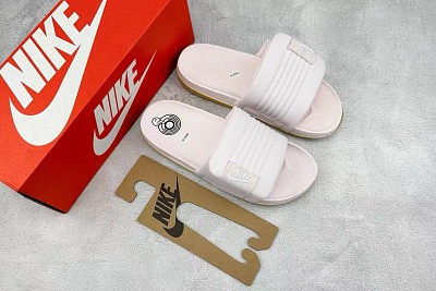 Nike Slipper-130