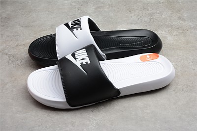 Nike Slipper-147