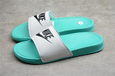 Nike Slipper-172