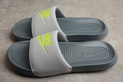 Nike Slipper-175