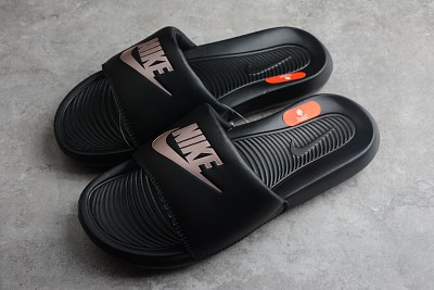 Nike Slipper-190