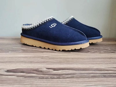 UGG Slipper-025