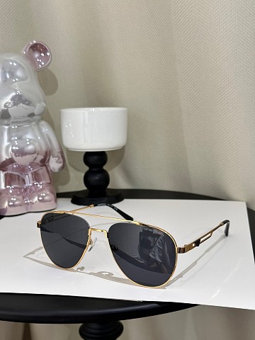 Arman Glasses-084
