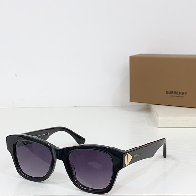 Burbery Glasses-121
