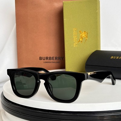 Burbery Glasses-196
