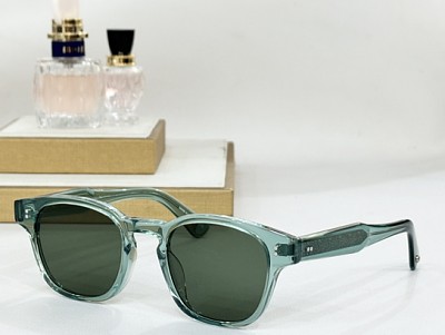 Carrer Glasses-051