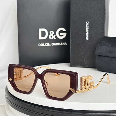 DG Glasses-027