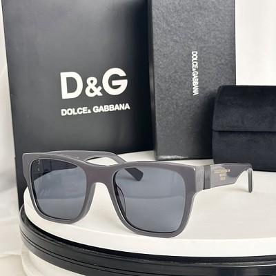 DG Glasses-091