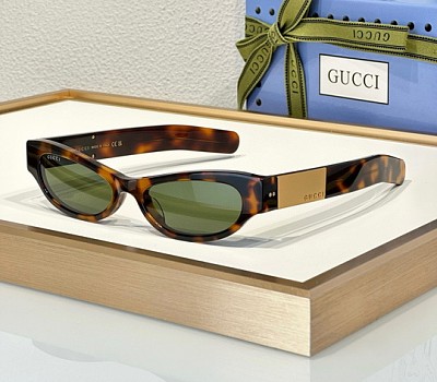 Guci Glasses-200
