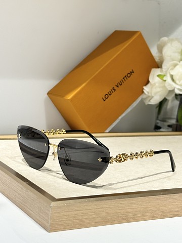 LVV Glasses-022