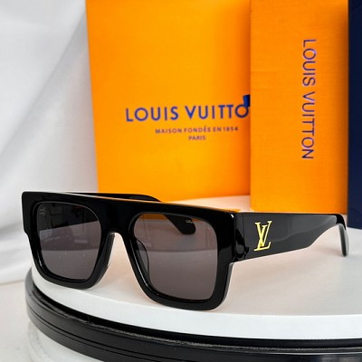 LVV Glasses-462