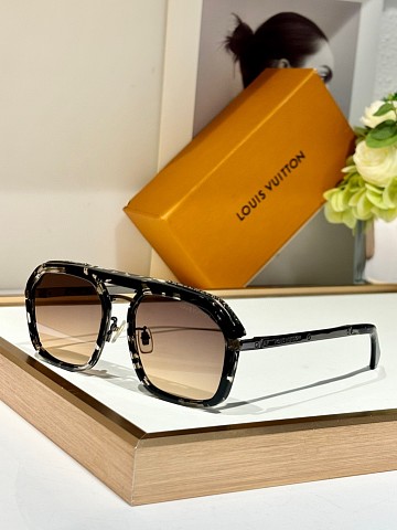 LVV Glasses-490