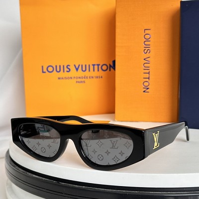 LVV Glasses-639