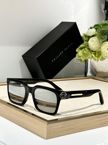 Phlip Glasses-008